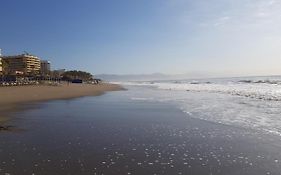 Lujoso duplex en la playa con vistas al mar